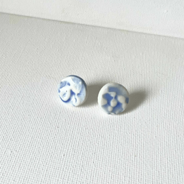 Porcelain stud earrings, porcelain earrings textured with seaweed, unique porcelain earrings.