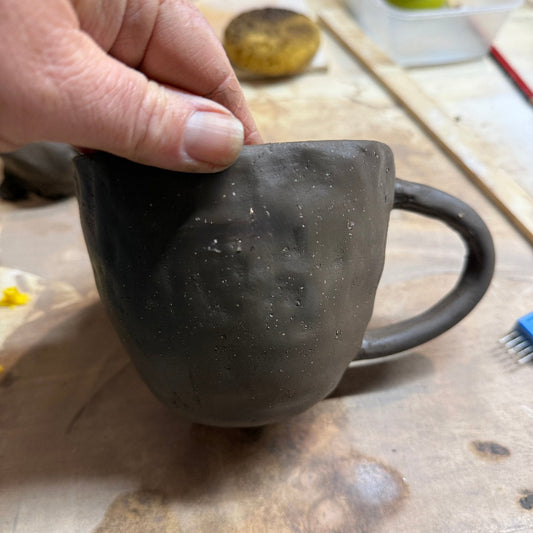 Handmade dark clay Father’s Day mug with personalised stamped message – Fields and Seas pottery