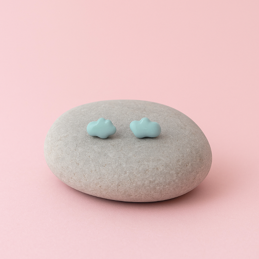 Lightweight cloud-shaped earrings in Lagoon porcelain