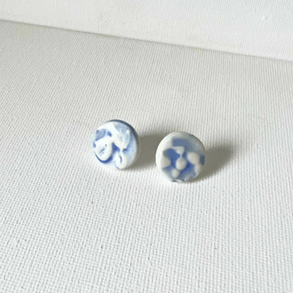 Porcelain stud earrings, porcelain earrings textured with seaweed, unique porcelain earrings.